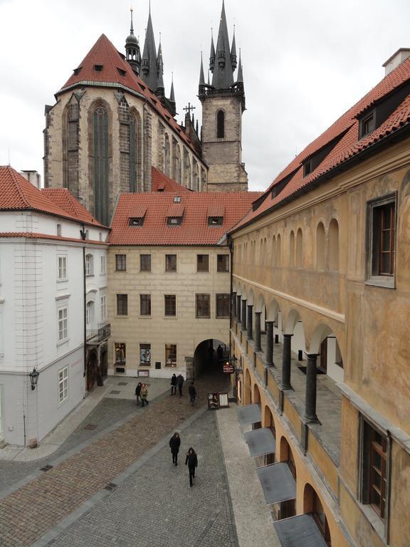 Old Town Boutique Apartments Praga Zewnętrze zdjęcie